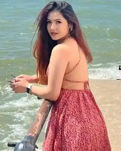 Call Girls in Parola