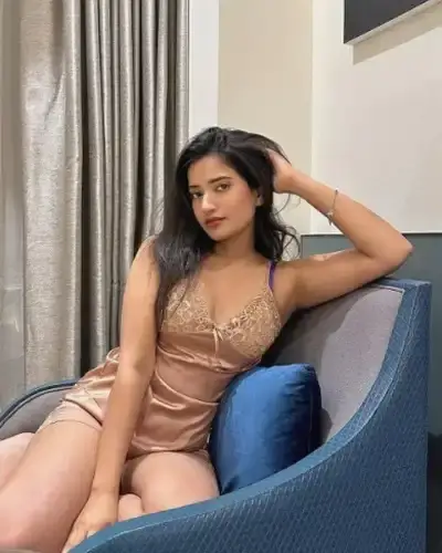Call Girls Parola Cash On Delivery